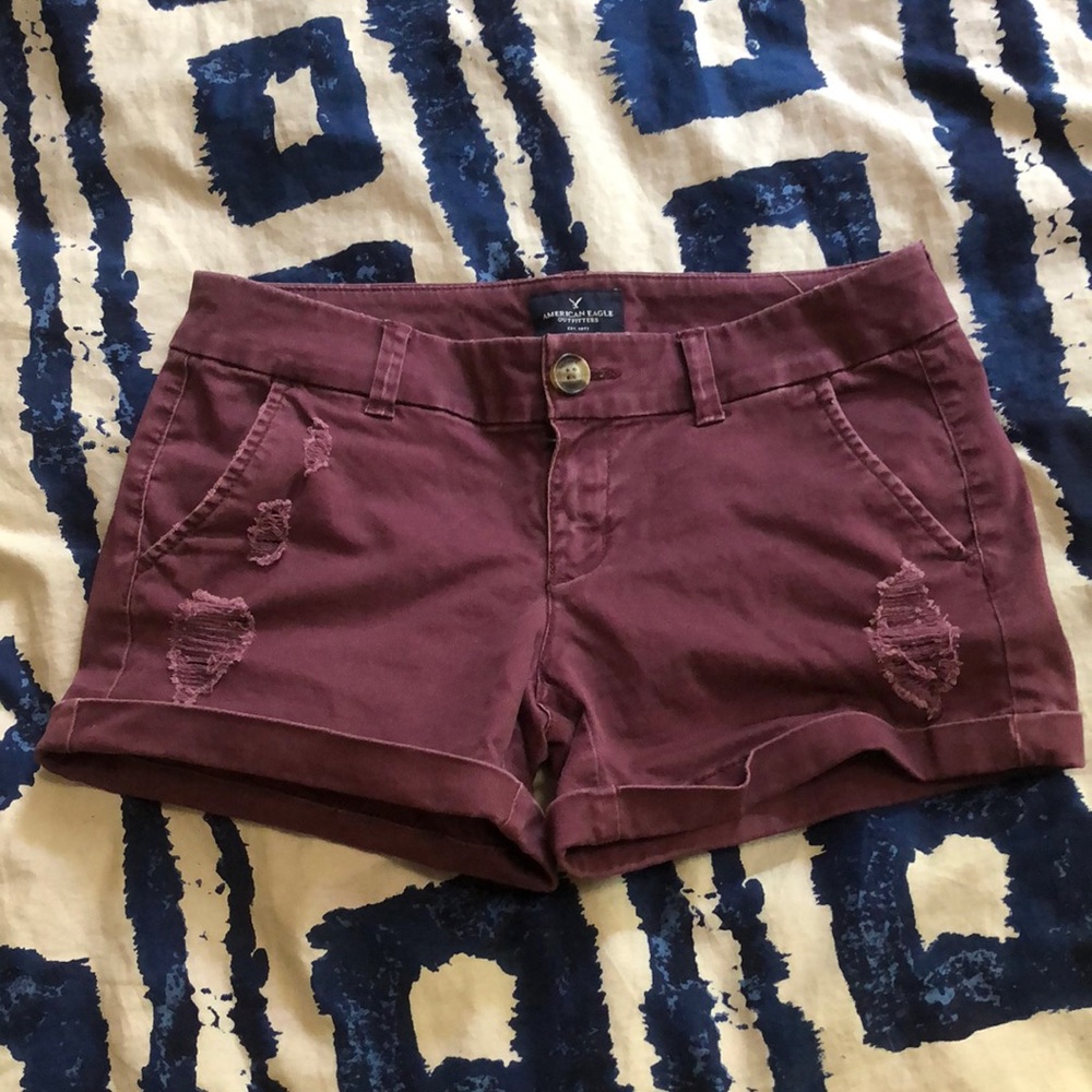 Burgundy distressed midi shorts